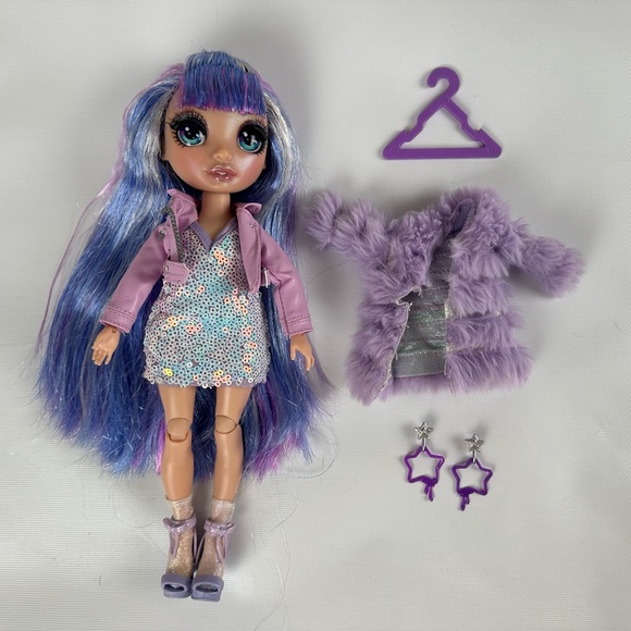 Rainbow High Violet Willow Doll - Picture 1 of 5